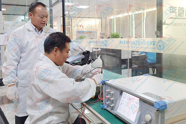 �x���S�޹��ϙz�y�DƬ