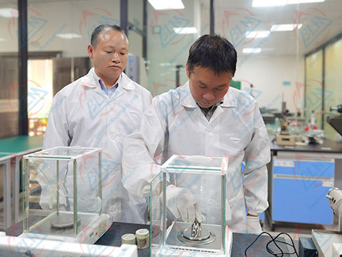 ���W�x���z���DƬ