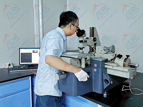 �׺����x���z���DƬ