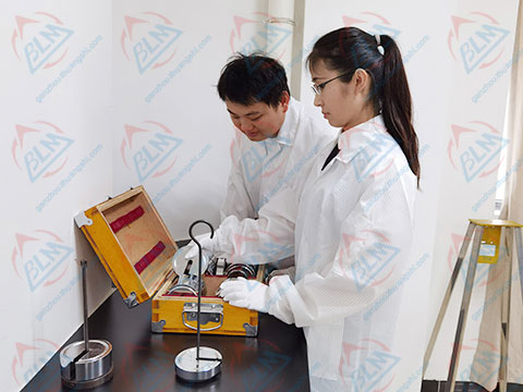 �ذ������z���DƬ