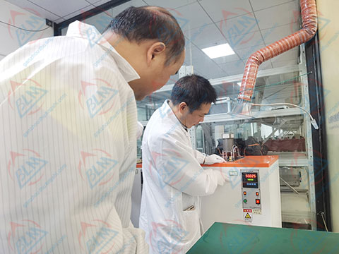 �ṤӋ��У�ʌ���҈DƬ